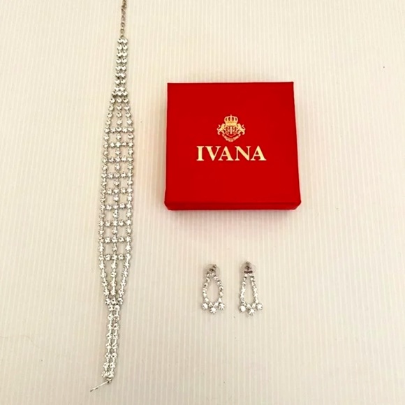 NIB Vintage Ivana Rhinestone Choker Necklace & Matching Earrings - Picture 2 of 8